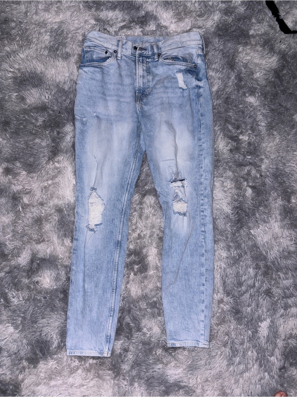 Light Wash Distressed Skinny Jeans for Women